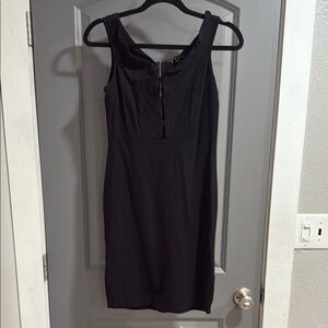 Elegant Black Sleeveless Dress